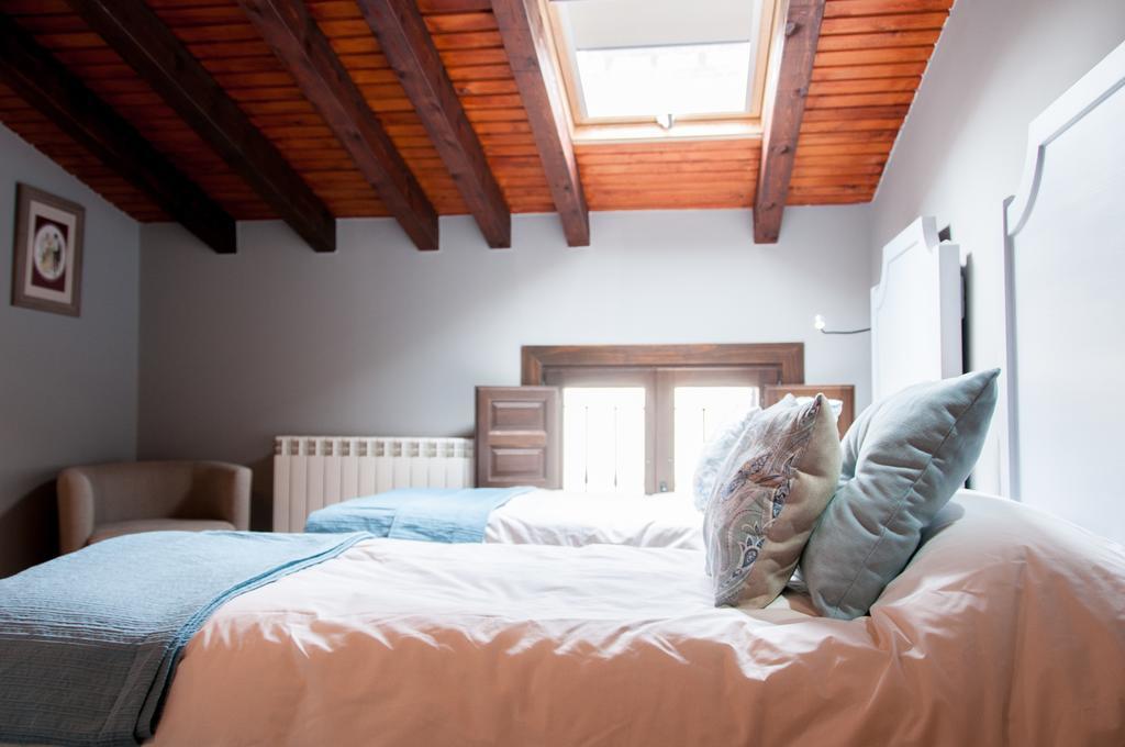 Hotel Rural Princesa Kristina Covarrubias Oda fotoğraf