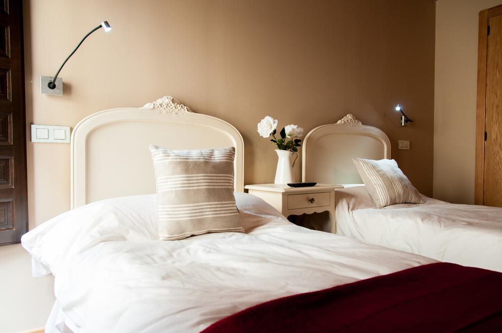 Hotel Rural Princesa Kristina Covarrubias Oda fotoğraf